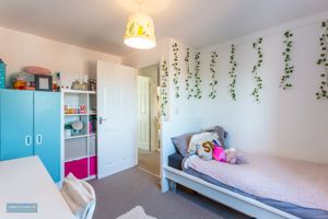 Bedroom- click for photo gallery